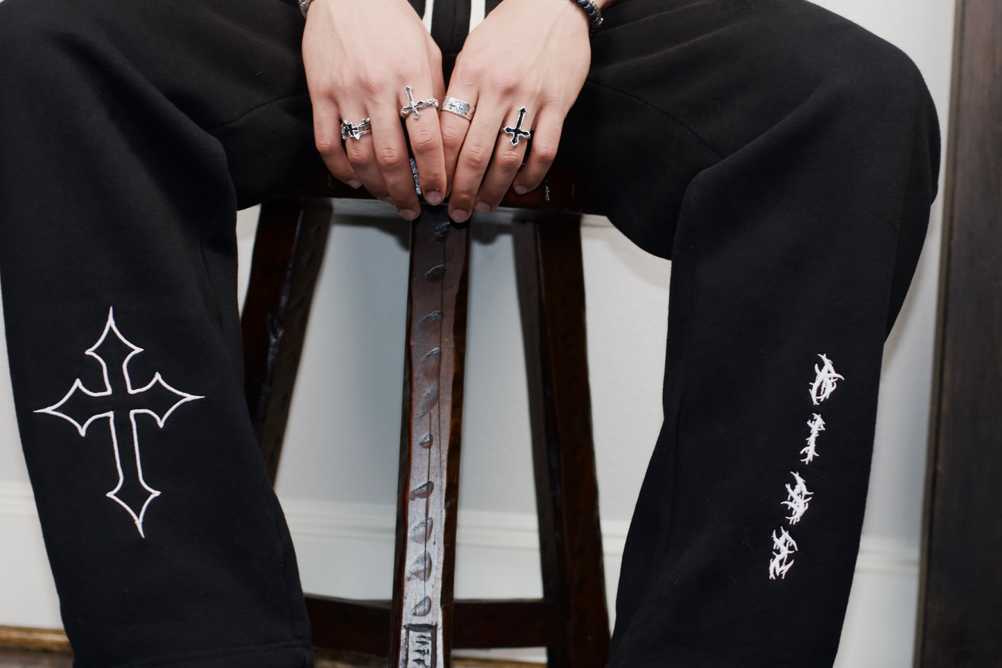 “RISE” Jogger